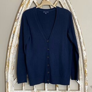 Gap v neck cardigan